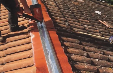 rénovation faîtage toiture vidauban